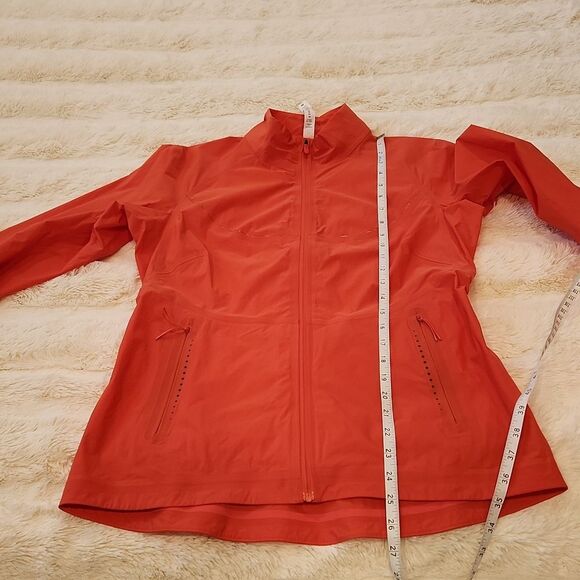 Lululemon Fast and Free Windbreaker in pale raspberry size 10 new no tag - Picture 8 of 16